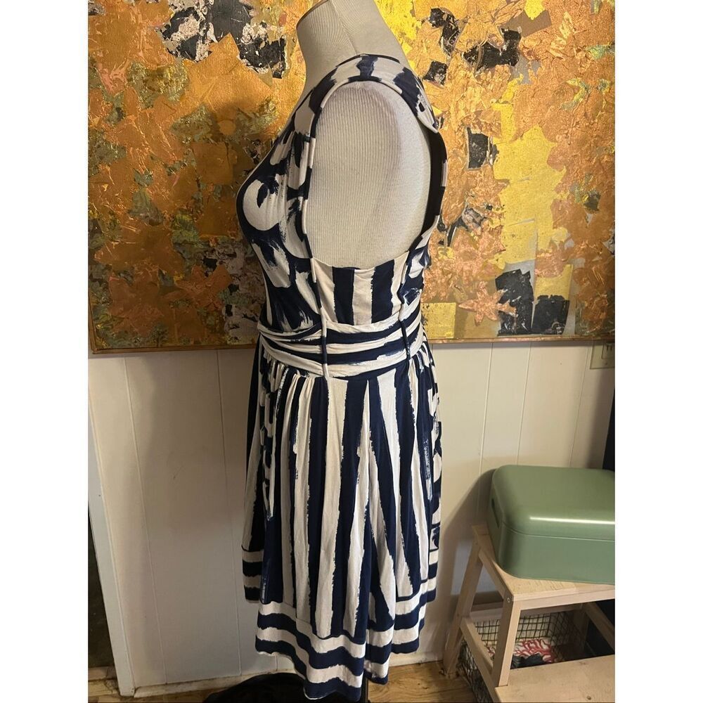 Maeve Navy & White Sleeveless Patterned Fit-and-Flare Midi Dress - Picture 7 of 7